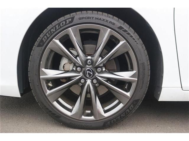 TOYOTA LEXUS ES300H 2019 Image 31