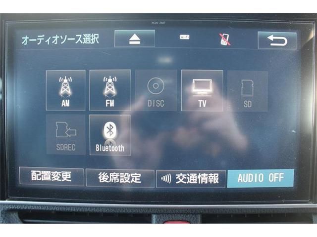 TOYOTA VOXY 2018 Image 31