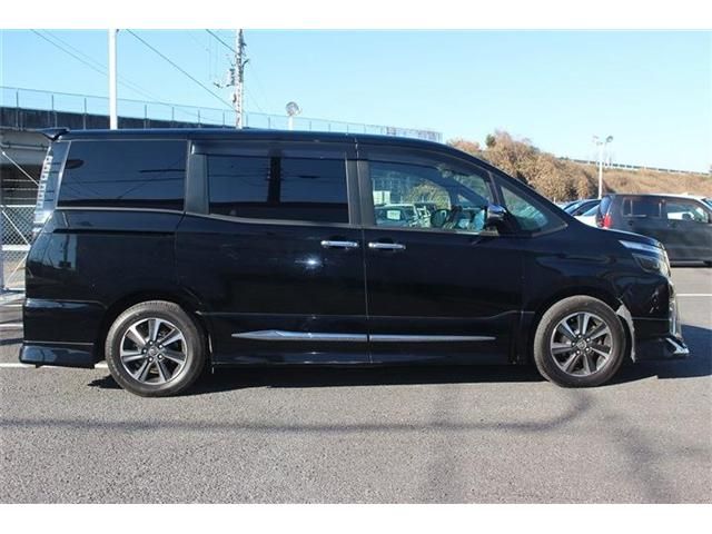 TOYOTA VOXY 2018 Image 31