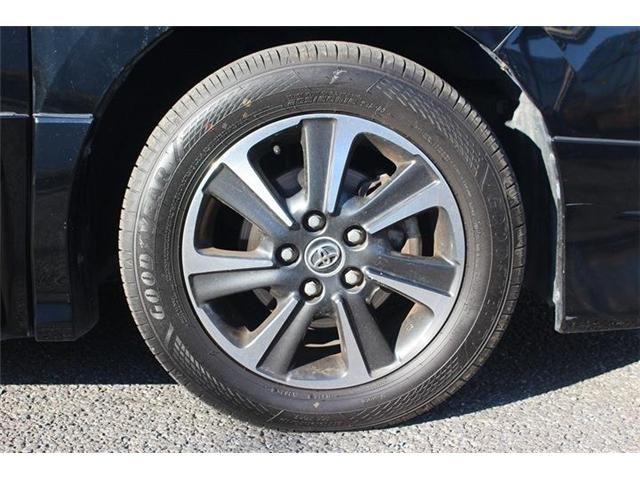 TOYOTA VOXY 2018 Image 31