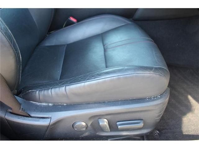 TOYOTA CROWN SEDAN HYBRID 2017 Image 31