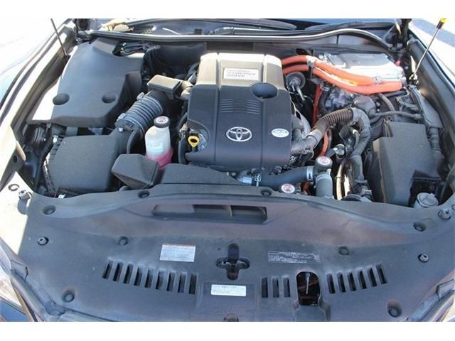 TOYOTA CROWN SEDAN HYBRID 2017 Image 31