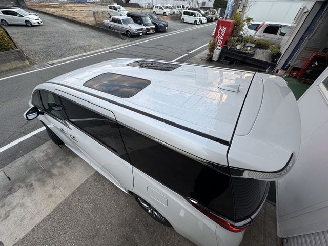 TOYOTA ALPHARD HYBRID 4WD 2025 Image 31