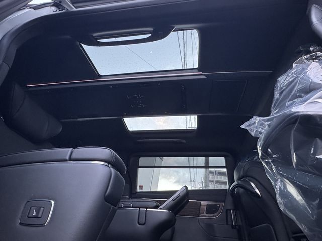 TOYOTA ALPHARD HYBRID 4WD 2025 Image 31