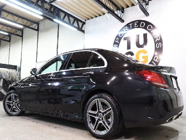 MERCEDES BENZ C CLAS 2018 Image 31