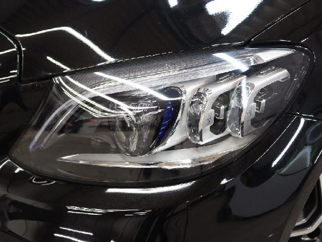 MERCEDES BENZ C CLAS 2018 Image 31