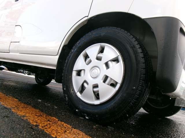 DAIHATSU HIJET CARGO 4WD 2018 Image 31