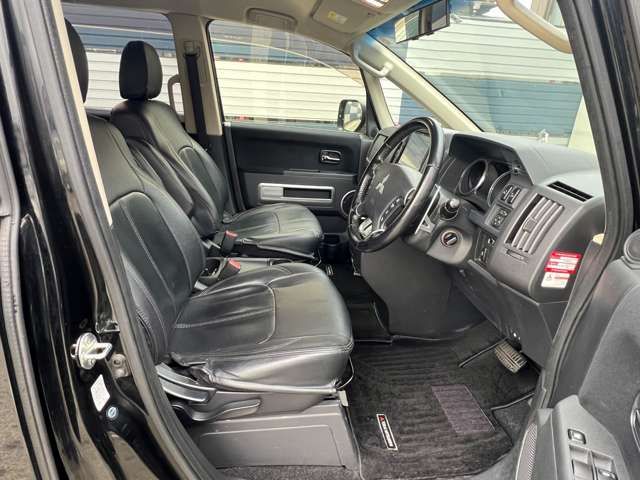 MITSUBISHI DELICA D:5 4WD 2014 Image 31