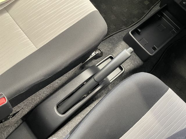 DAIHATSU MIRA E:S 2022 Image 31