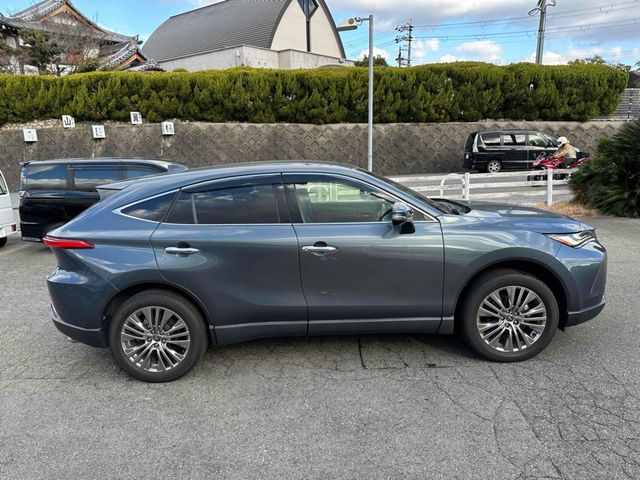 TOYOTA HARRIER HYBRID 2022 Image 31