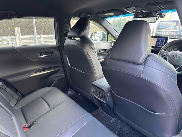 TOYOTA HARRIER HYBRID 2022 Image 31