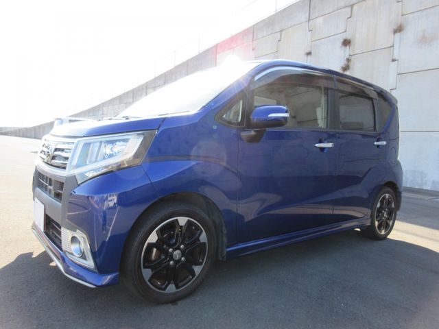 DAIHATSU MOVE CUSTOM 2015 Image 31