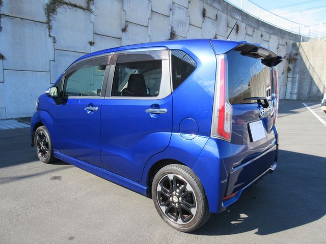 DAIHATSU MOVE CUSTOM 2015 Image 31