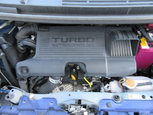 DAIHATSU MOVE CUSTOM 2015 Image 31