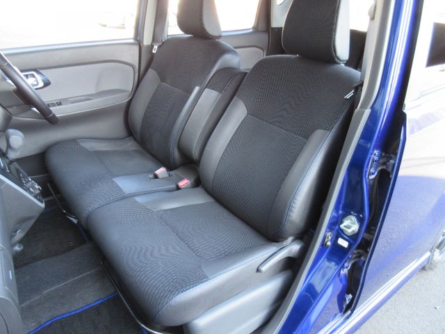 DAIHATSU MOVE CUSTOM 2015 Image 31