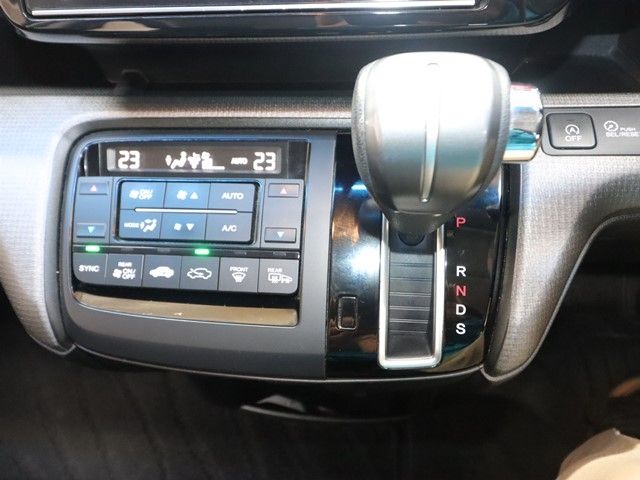 HONDA STEPWAGON SPADA 2016 Image 31