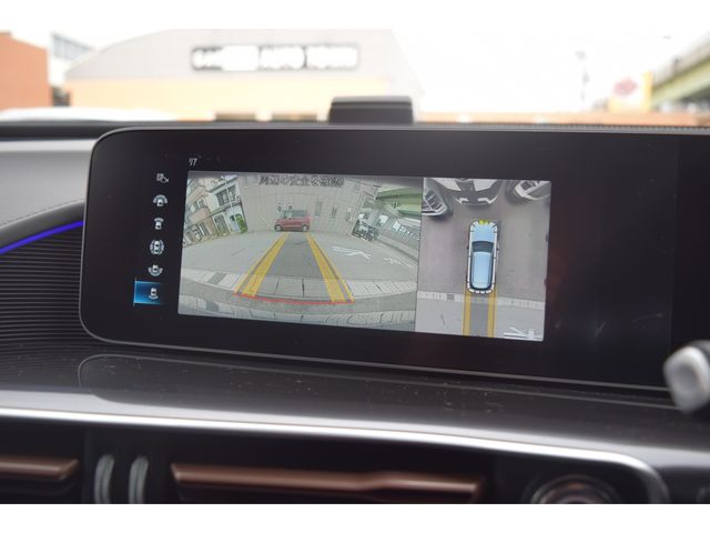 MERCEDES BENZ EQC 2020 Image 31