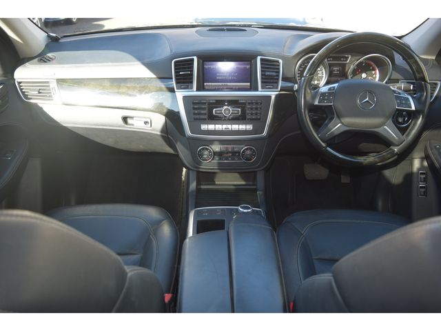 MERCEDES BENZ GL CLA 2016 Image 31