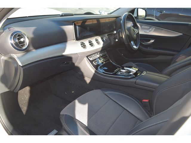 MERCEDES BENZ E CLAS 2016 Image 31