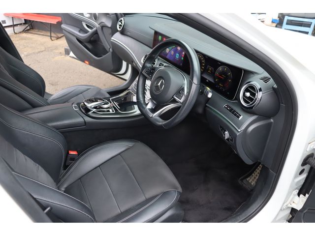 MERCEDES BENZ E CLAS 2018 Image 31