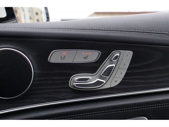 MERCEDES BENZ E CLAS 2018 Image 31