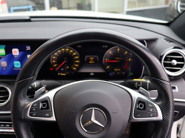 MERCEDES BENZ E CLAS 2018 Image 31