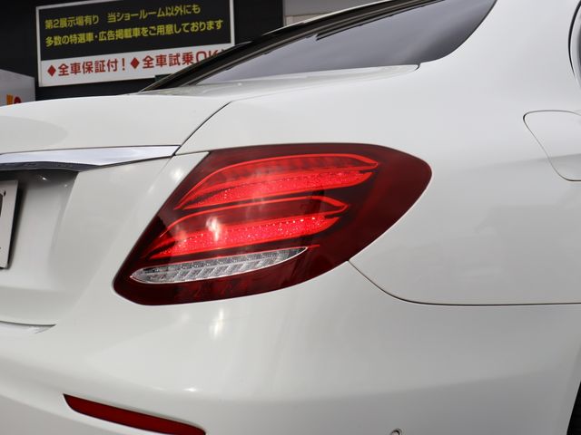 MERCEDES BENZ E CLAS 2018 Image 31
