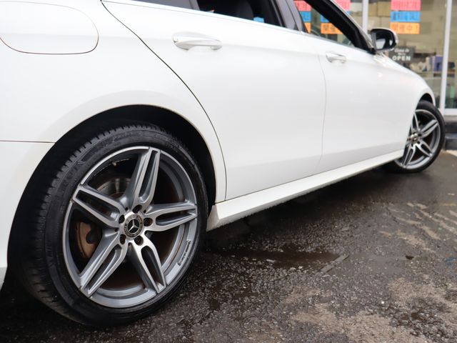 MERCEDES BENZ E CLAS 2018 Image 31