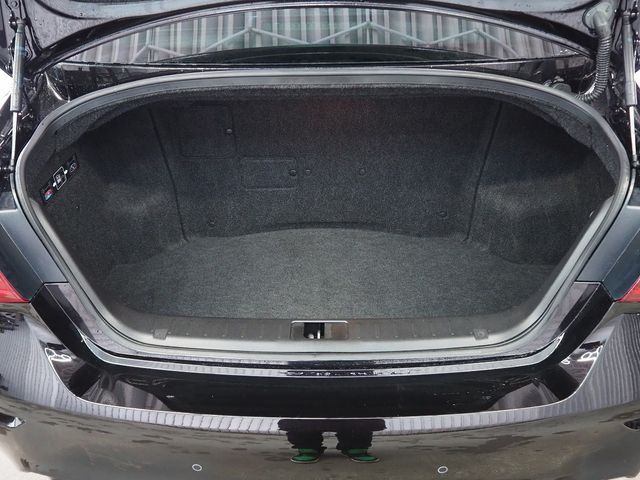 NISSAN FUGA HYBRID 2016 Image 31