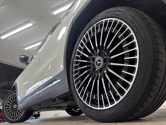 MERCEDES BENZ EQA 2021 Image 31