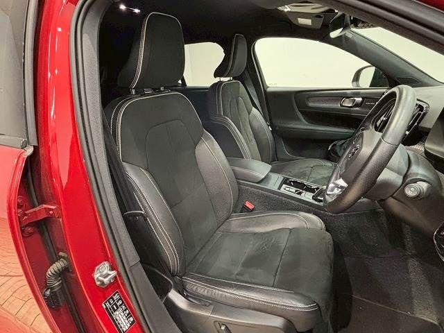 VOLVO XC40 2020 Image 31