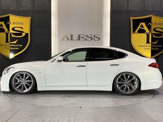 NISSAN FUGA 2014 Image 31