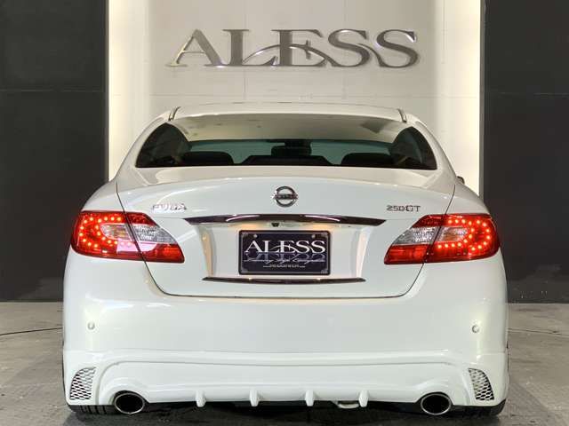 NISSAN FUGA 2014 Image 31