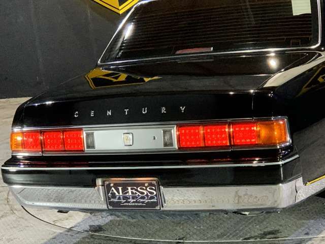 TOYOTA CENTURY 2005 Image 31