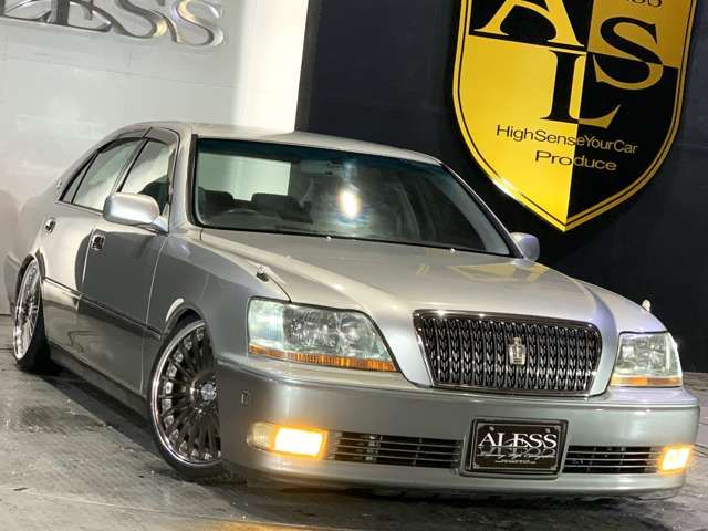 TOYOTA CROWN MAJESTA 2001 Image 31