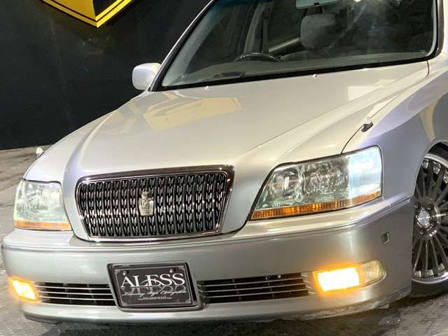 TOYOTA CROWN MAJESTA 2001 Image 31