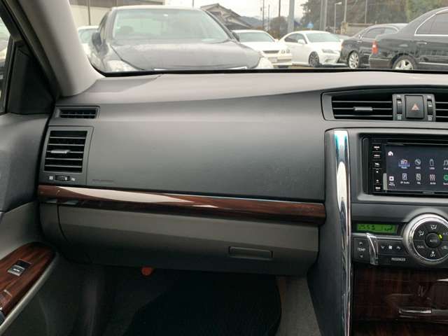 TOYOTA MARK X 2009 Image 31