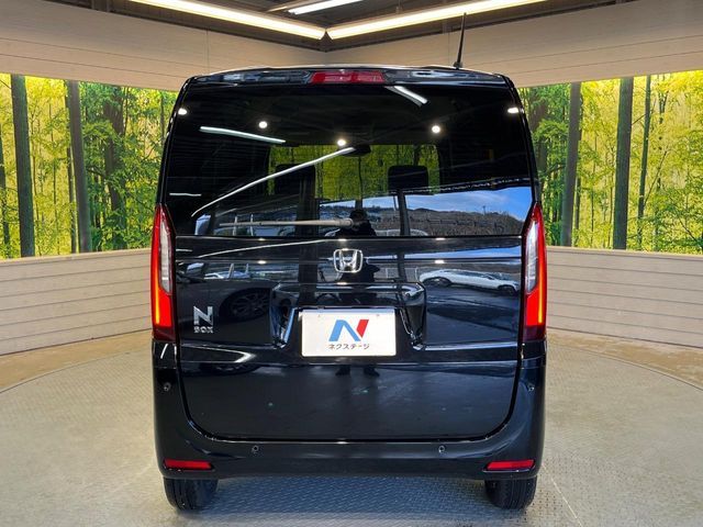 HONDA N BOX 2024 Image 31