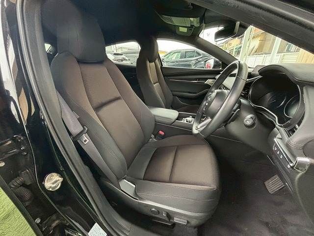 MAZDA 3 FASTBACK 2020 Image 31