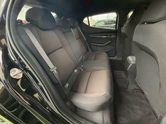 MAZDA 3 FASTBACK 2020 Image 31