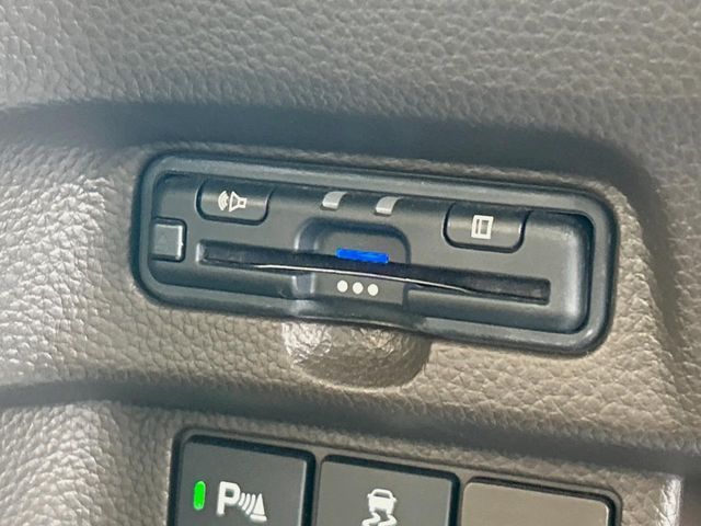 HONDA N BOX 2021 Image 31