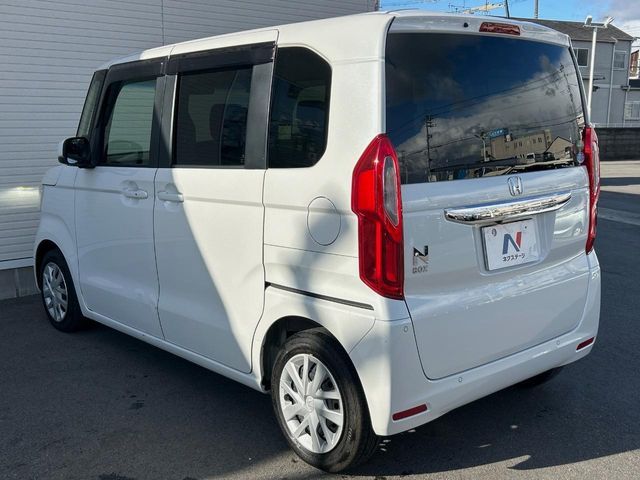 HONDA N BOX 2021 Image 31