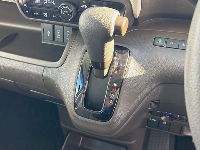 HONDA N BOX 2021 Image 31