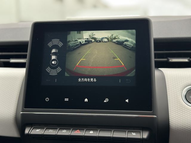 RENAULT LUTECIA 2024 Image 31