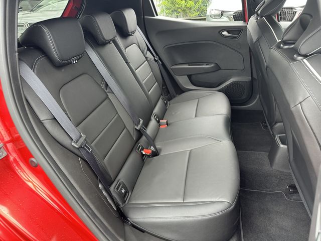 RENAULT LUTECIA 2024 Image 31