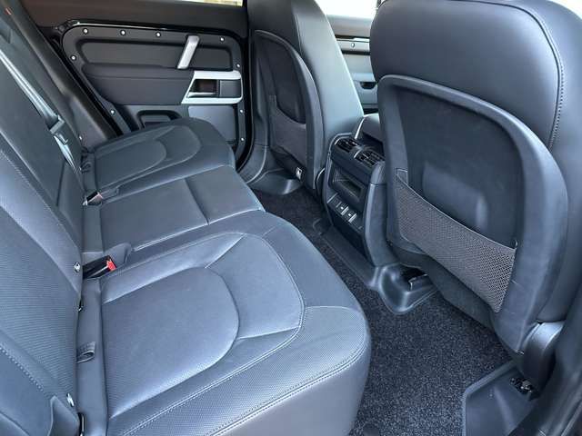 ROVER DEFENDER 2024 Image 31