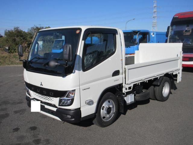 MITSUBISHI CANTER 2025 Image 31