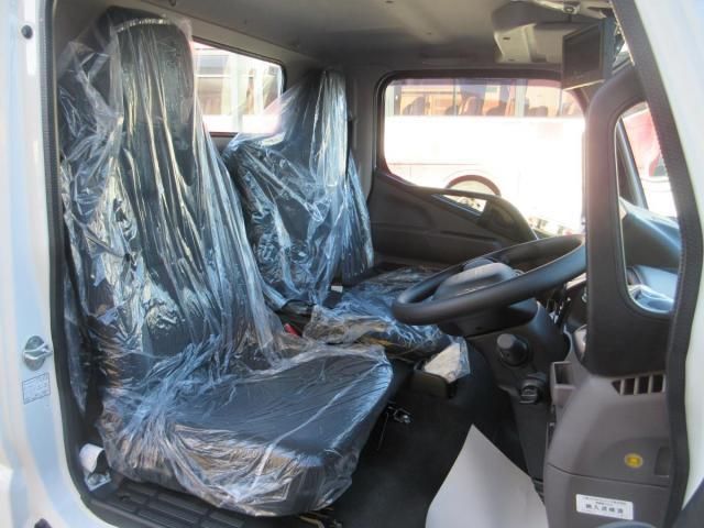 MITSUBISHI CANTER 2025 Image 31