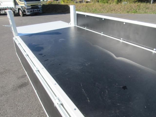 MITSUBISHI CANTER 2025 Image 31