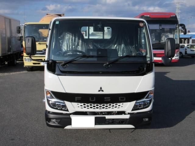 MITSUBISHI CANTER 2025 Image 31